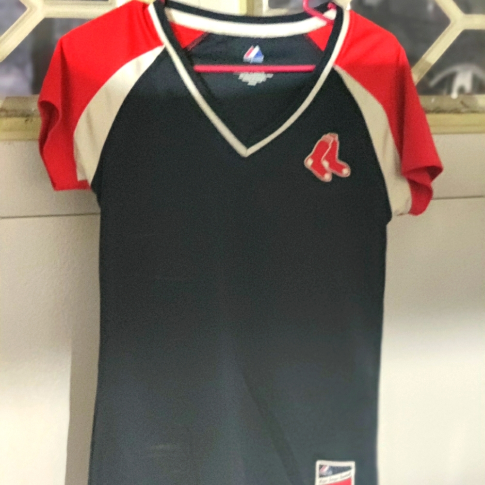 Red Sox Jersey: Women's brand:Majestic Size:M
